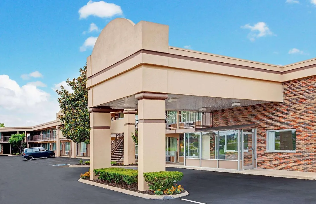Days Inn By Wyndham Clarksville Tn-1